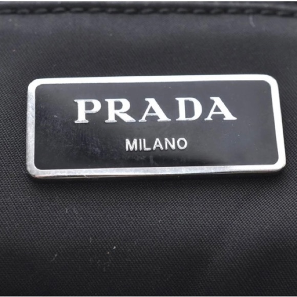 PRADA Emerald Green Large Nylon Tote Shoulder Bag Purse - Picture 9 of 15